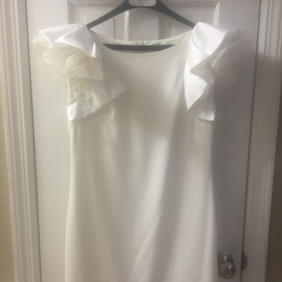 Dresses & Skirts - Cream Color Silk Night Out Dress